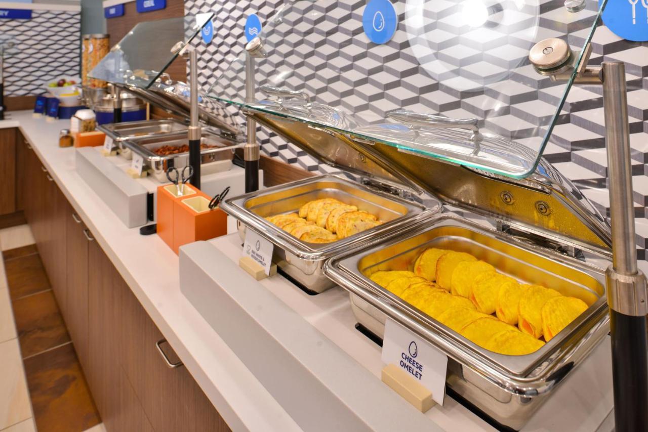 Holiday Inn Express Hotel & Suites Hot Springs By Ihg Extérieur photo