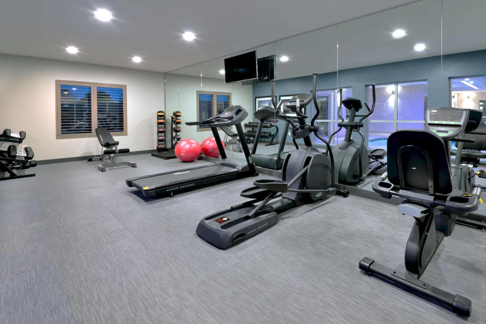 Holiday Inn Express Hotel & Suites Hot Springs By Ihg Extérieur photo